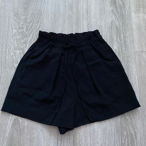 Babaton paper bag black shorts